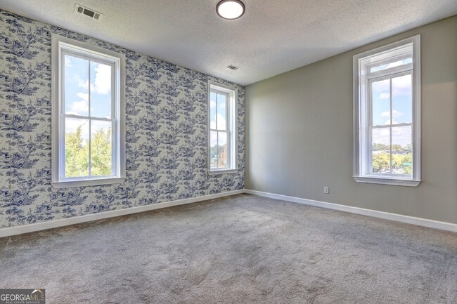 Building Photo - 123 N Broad St