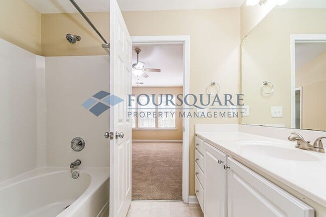 Building Photo - Spacious 2-Bed / 3.5-Bath Townhome with Hardwood Floors, Lower-Level Bonus Room & Private Outdoor...