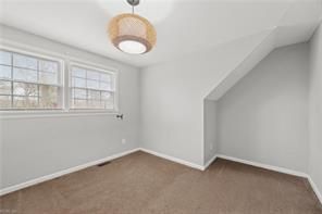 Building Photo - 882 Catalina Dr