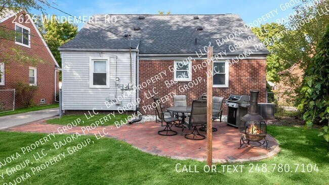 Building Photo - 2626 Windemere Rd