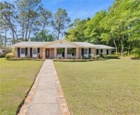 Building Photo - 3813 St Andrews Loop N
