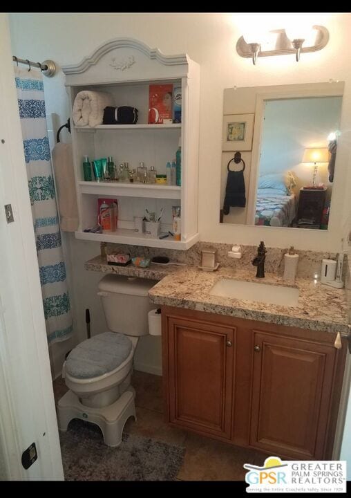 Building Photo - 15300 Palm Dr