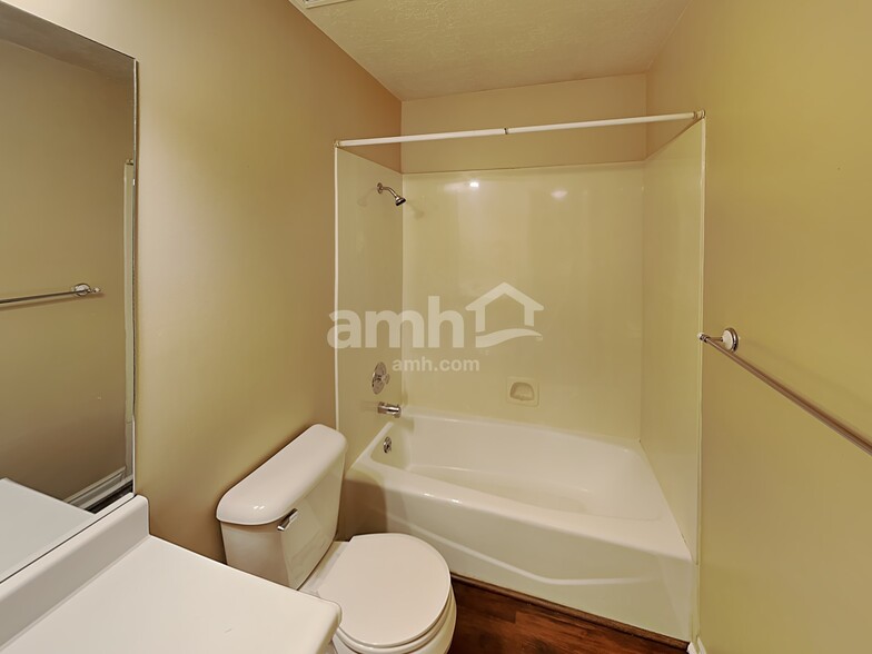 Building Photo - 459 N 990 E