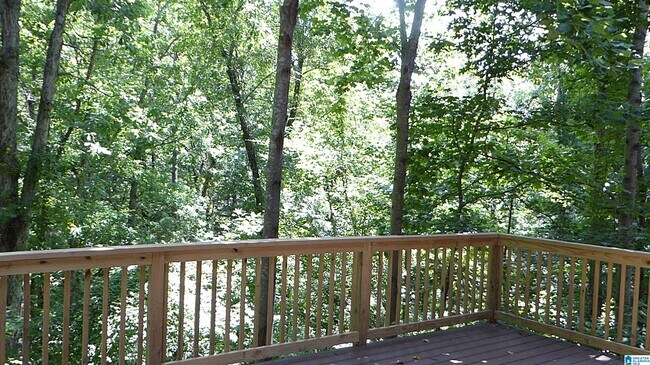 Building Photo - 1040 Cole Cir