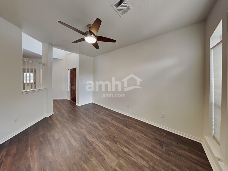 Building Photo - 5436 Pecan Creek Cir
