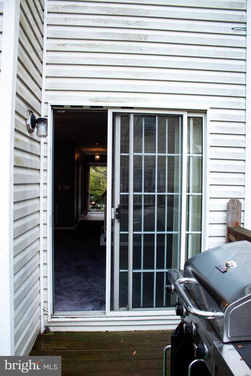 Building Photo - 2095 Pawlet Dr