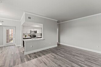Building Photo - Main Character Apartment