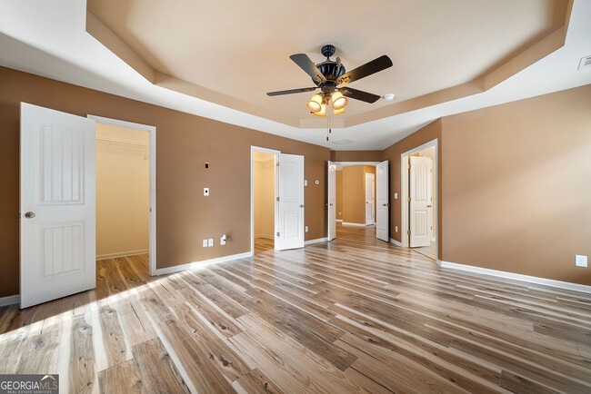 Building Photo - 3325 Earhart Way