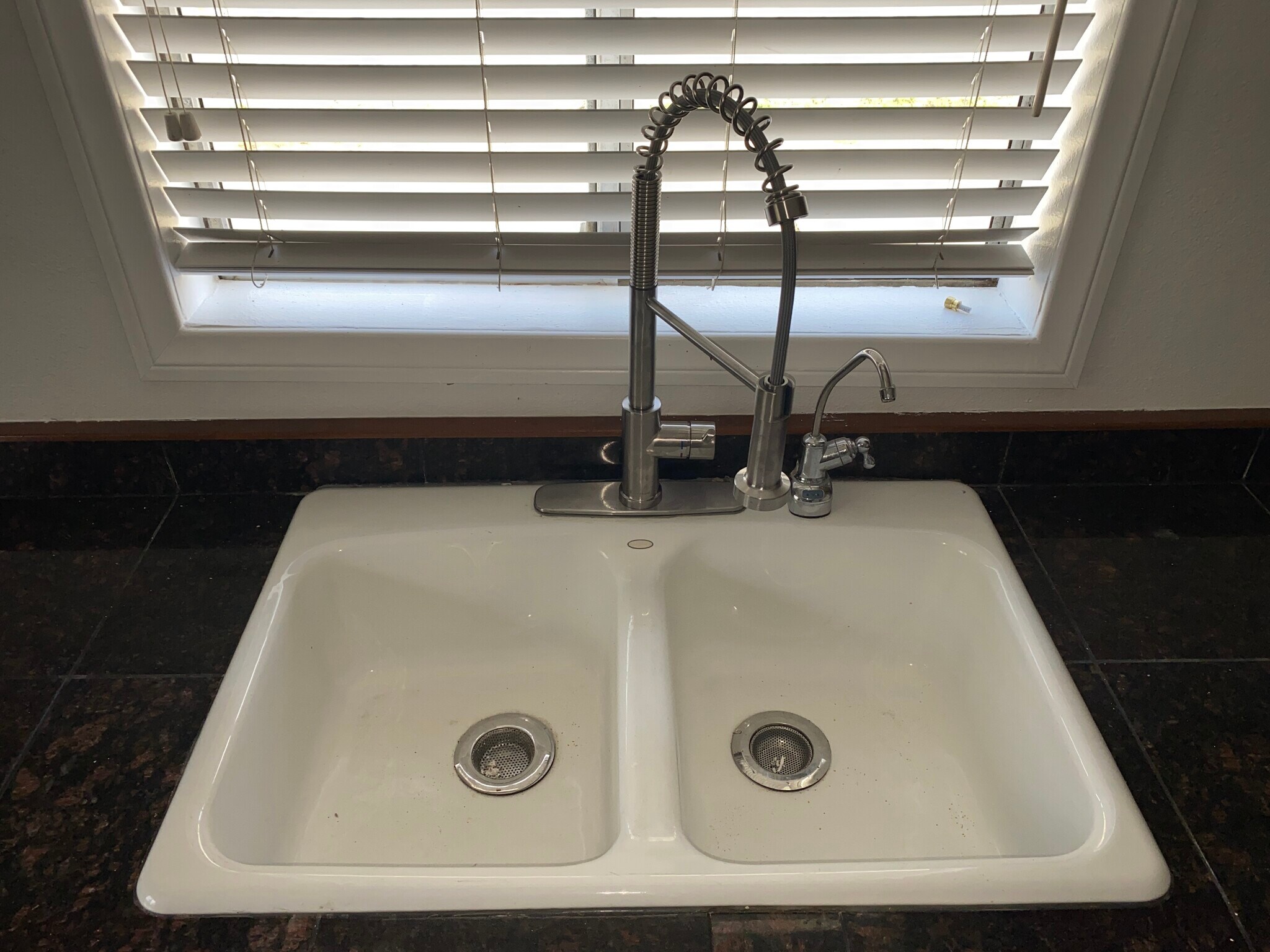 Kitchen Sink - 2108 Marshallfield Ln