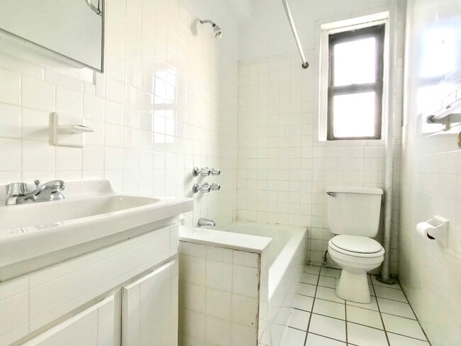 Floorplan - 295 Convent Avenue