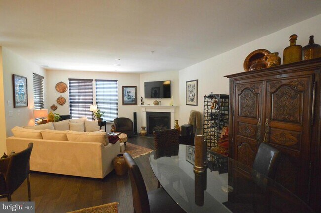 Building Photo - 8017 Greenbelt Station Pkwy