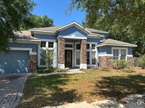 Building Photo - 854 Kazaros Cir