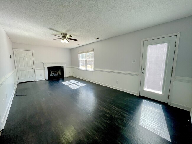 Building Photo - 239 Yorkshire Dr