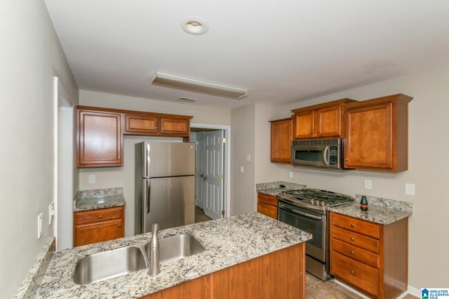Building Photo - 601 Meriweather Dr