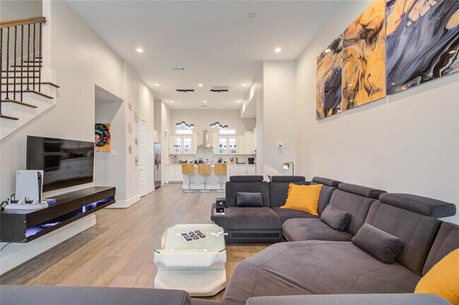 Building Photo - 2020 McGowen St