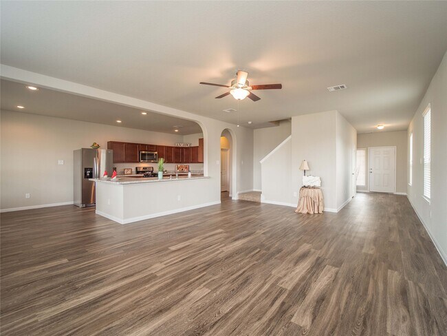 Building Photo - 3542 Vivaldi Dr