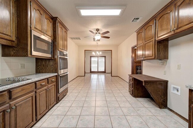 Building Photo - 7201 NW 150th St