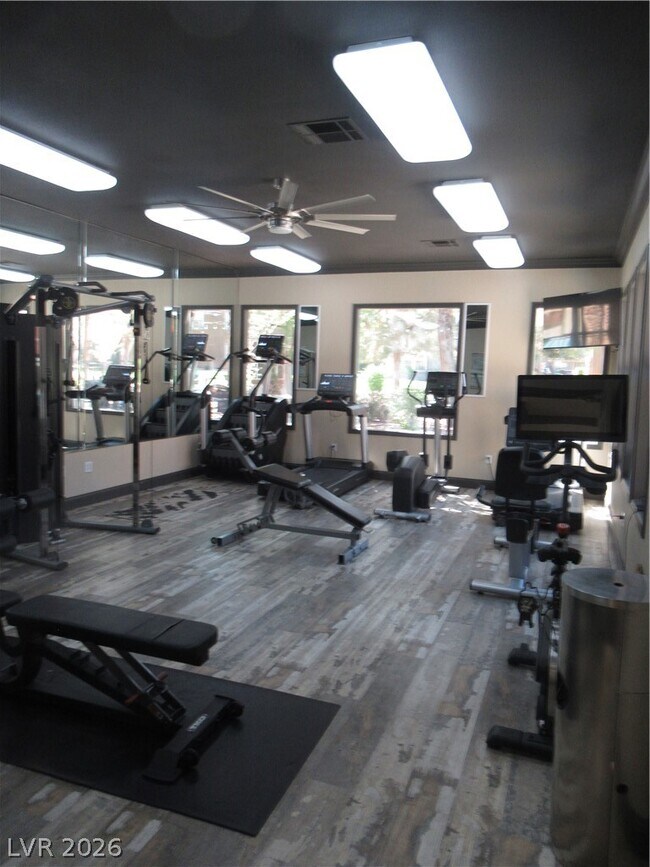 Building Photo - 555 E Silverado Ranch Blvd