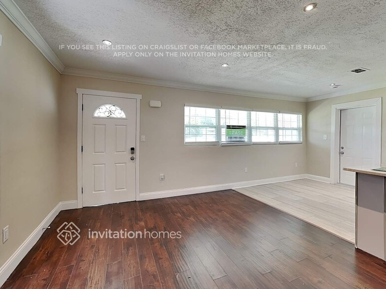 Building Photo - 849 Sunniland Dr