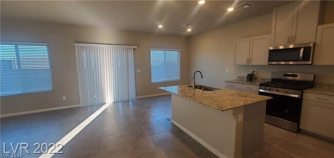 Building Photo - 5228 Sunstone Mesa Dr