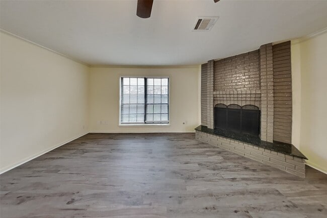 Building Photo - 7514 Dogwood Falls Rd