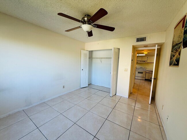 Building Photo - 9266 W Atlantic Blvd
