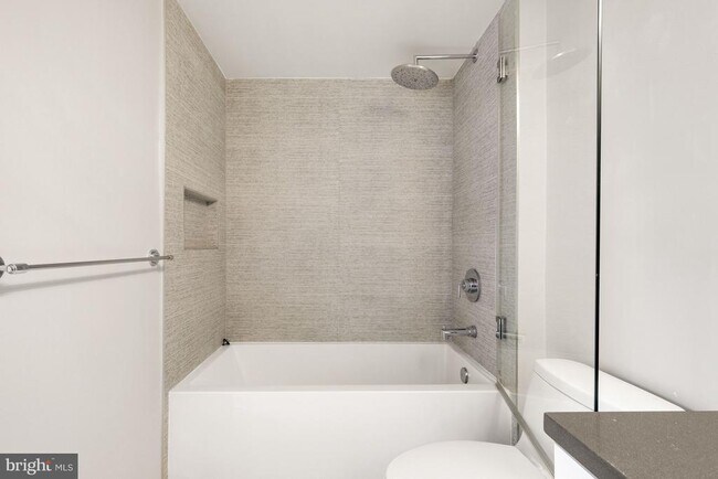 Building Photo - 1311 13th St NW