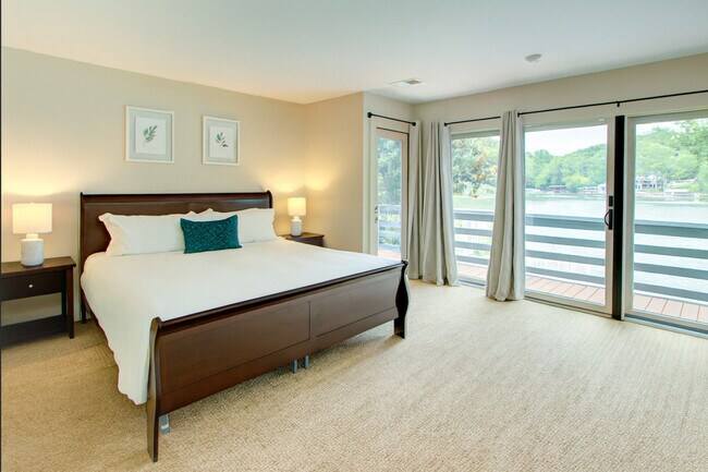 Building Photo - 11940 Springpoint Ln