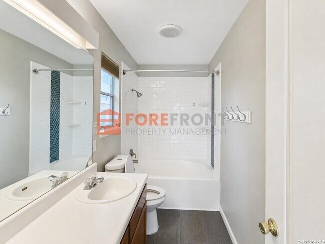 Building Photo - 1310 Bobcat Pass