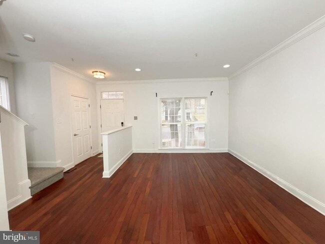 Building Photo - 12912 Marlton Center Dr