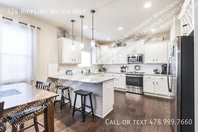 Building Photo - 324 Rippling Water Way