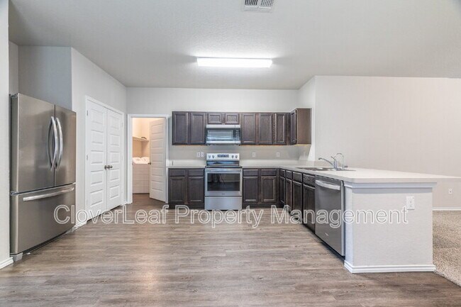 Building Photo - 741 Tupelo Tank Dr