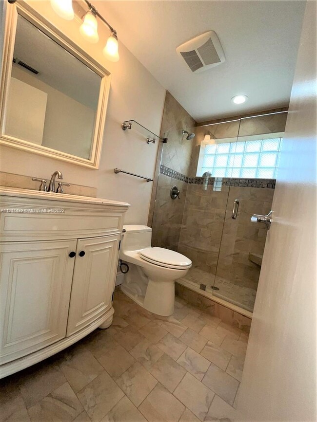 Building Photo - 1127 Laguna Springs Dr