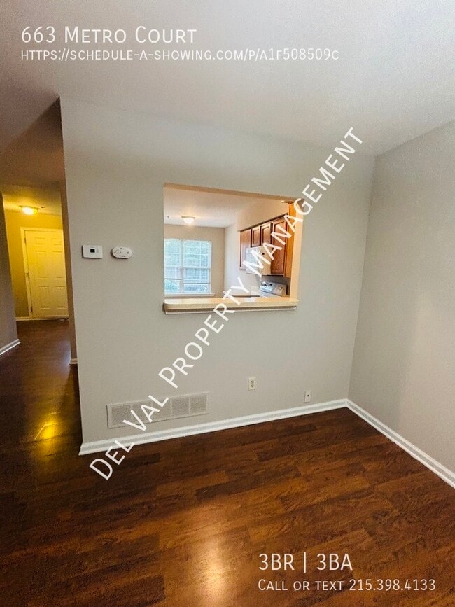 Building Photo - 663 Metro Ct