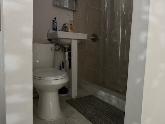 Building Photo - 101 Indigo Dr