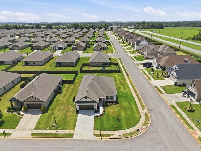 Building Photo - 112 Missouri Dr