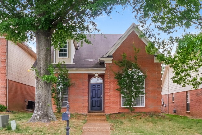 Building Photo - 596 N Ericson Rd