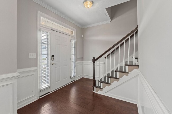 Building Photo - Townhome in Evans