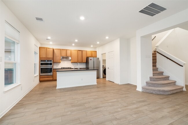 Building Photo - 14627 Monterey Cypress Dr