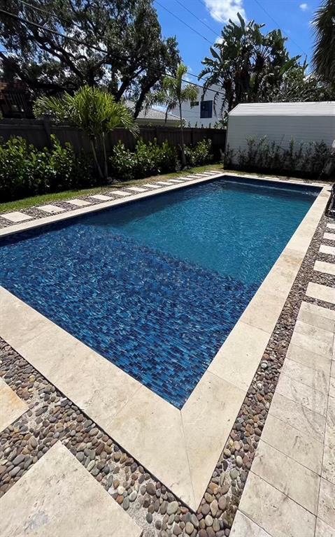 Building Photo - 924 SW 11th St