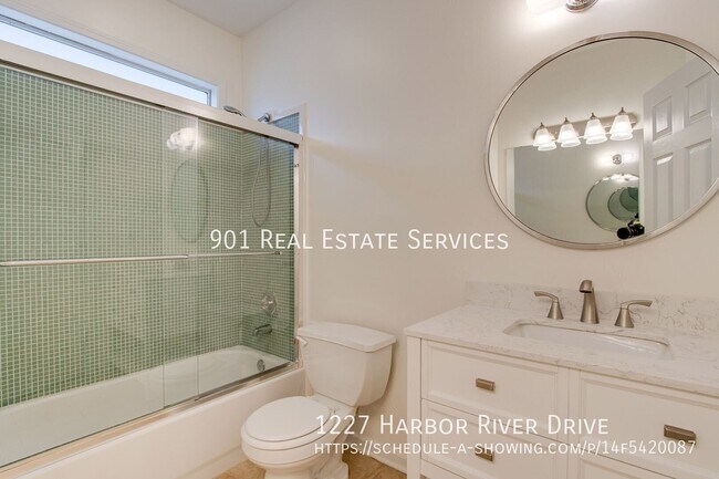 Building Photo - 1227 Harbor River Dr