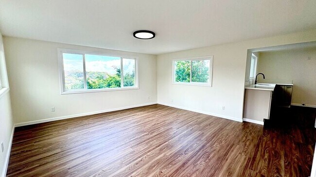 Building Photo - 1413 Ala Iolani St