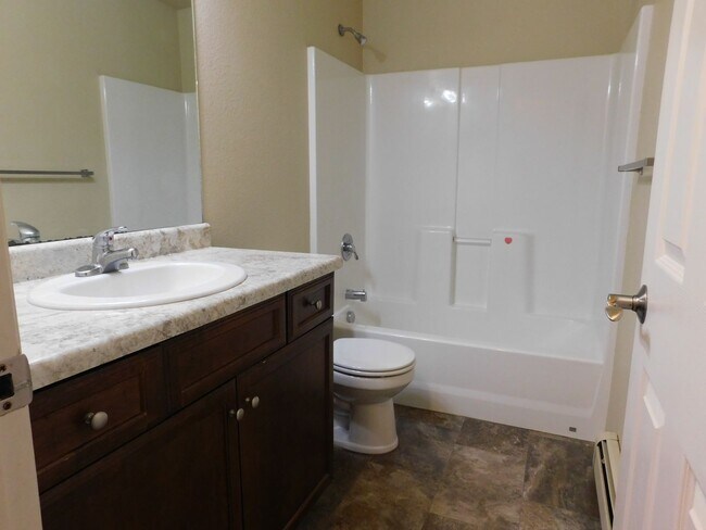 Building Photo - Nice Home in Chatfield II Subdivision