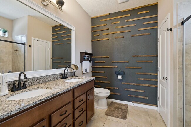 Building Photo - 5457 Animosh Ct