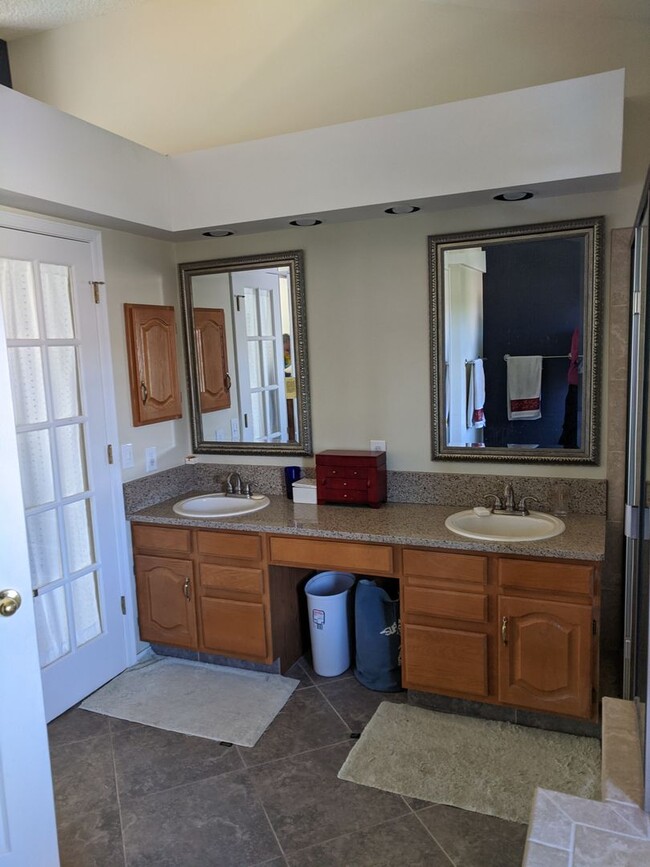 Building Photo - Northwest two story home with finished bas...