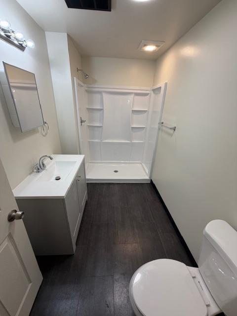 Building Photo - 10 Fruitland Dr