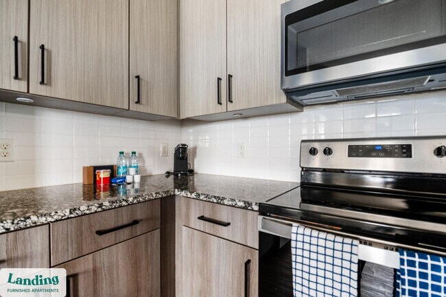 Building Photo - 2439 Casona Ln