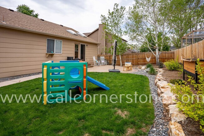 Building Photo - 6950 Highland Vista Dr