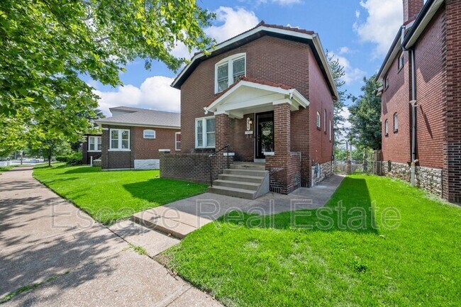 Building Photo - 5616 S Kingshighway Blvd