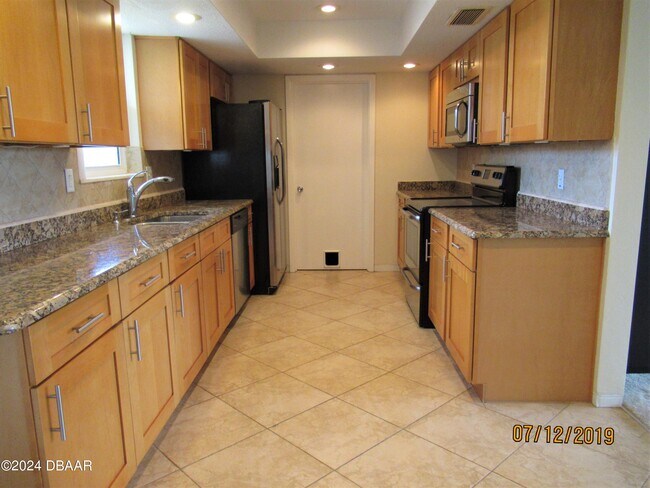 Building Photo - 312 Georgetown Dr